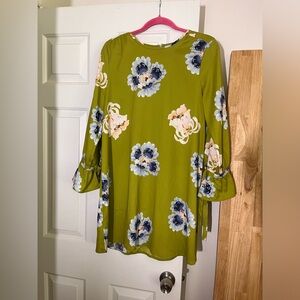 LOFT Green Floral Dress - zipper closure with tie sleeves